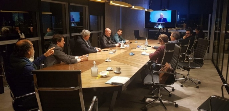 &ldquo;Hay que apoyar a la Naci&oacute;n&rdquo;