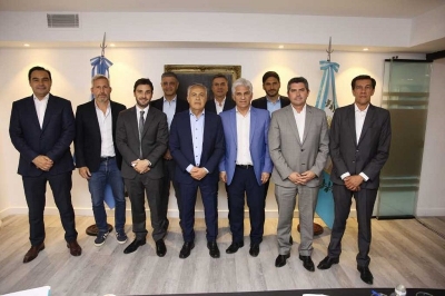 Gobernadores electos de Juntos por el Cambio garantizaron su compromiso con la gobernabilidad del pa&iacute;s, la defensa del federalismo y el fortalecimiento de la coalici&oacute;n