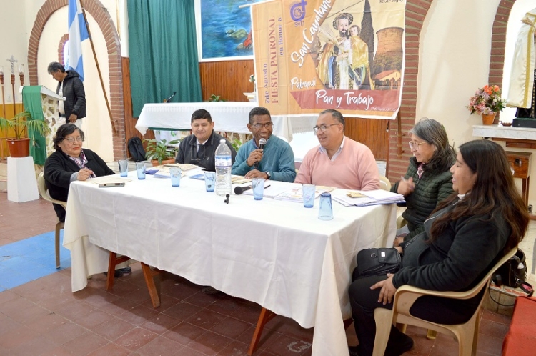 Con la entronizaci&oacute;n de San Cayetano hoy inician las Fiestas Patronales en Palpal&aacute;