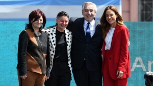 Alberto Fern&aacute;ndez le tom&oacute; juramento a las nuevas ministras