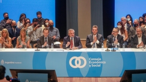 Alberto Fern&aacute;ndez pidi&oacute; &ldquo;darle una oportunidad al di&aacute;logo"