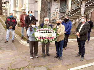 Dirigentes peronistas, familiares y amigos homenajearon al ingeniero Carlos Snopek a 29 a&ntilde;os de su fallecimiento