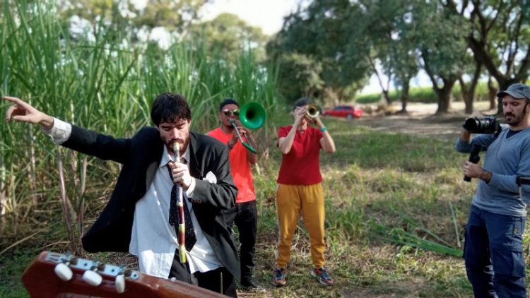 Skalarrastra: Se viene estreno de su primer videoclip