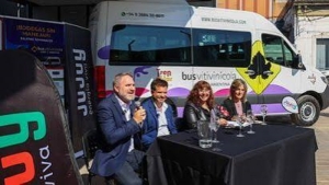 Bus Vitivin&iacute;cola: Jujuy present&oacute; un nuevo producto para recorrer bodegas de los Valles y la Quebrada