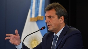 Massa se re&uacute;ne con Georgieva en el FMI y con funcionarios del Tesoro