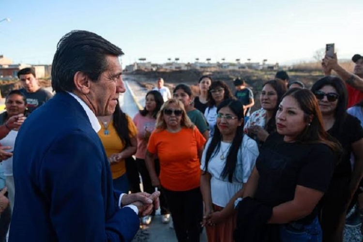 Sadir habilit&oacute; el primero de los cinco puentes que conectar&aacute;n sectores de Alto Comedero
