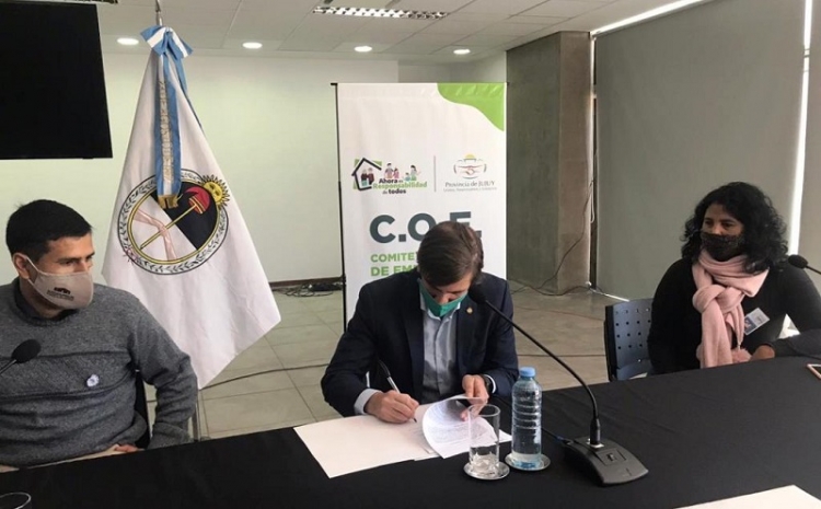 Instalar&aacute;n un punto fijo de venta para floricultores en Pampa Blanca