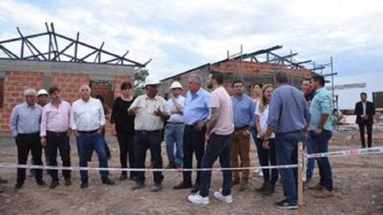 El gobernador Morales recorri&oacute; obra para la gesti&oacute;n de residuos en Libertador