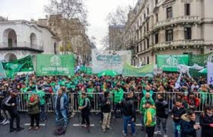 ATE realizar&aacute; este jueves un paro nacional y se movilizar&aacute; al Ministerio de Desregulaci&oacute;n