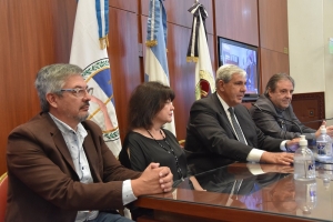 Entregaron declaraciones a proyectos destacados de la cultura e instituyeron con el nombre &ldquo;dr. Javier olivera rodriguez&rdquo; a los ciclos hist&oacute;ricos y culturales