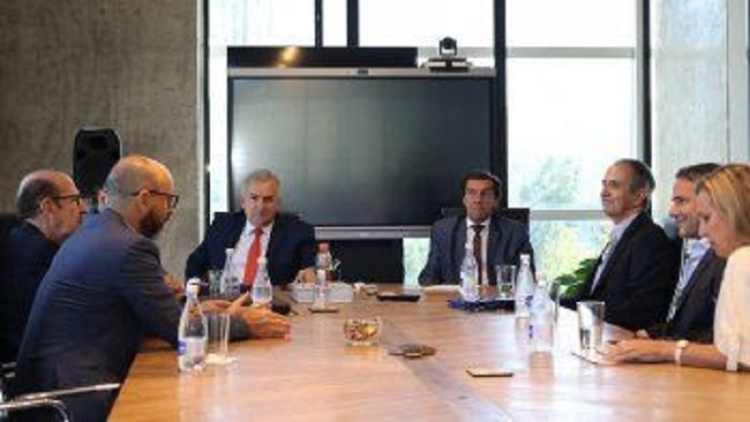 Morales y Sadir recibieron a expertos en paisajismo que enriquecen la obra del museo Lola Mora