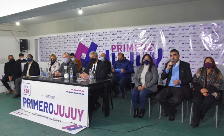 Primero Jujuy cerr&oacute; su campa&ntilde;a ratificando compromisos ante los juje&ntilde;os