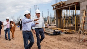 Morales verific&oacute; el avance del nuevo hospital Oscar Or&iacute;as