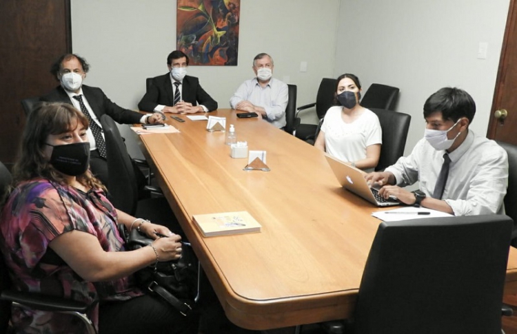 Contin&uacute;a el di&aacute;logo salarial para mejorar el ingreso de los trabajadores estatales