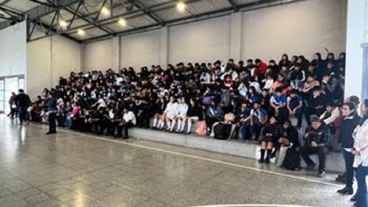 Contin&uacute;an las charlas con estudiantes sobre protecci&oacute;n en entornos digitales