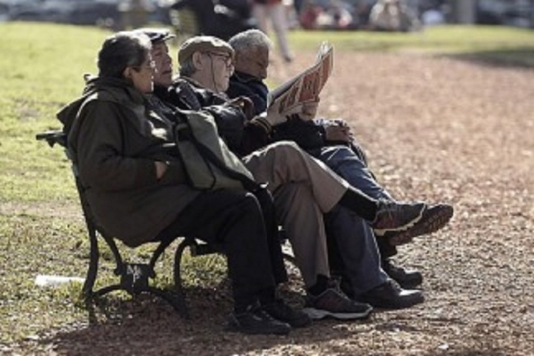 El Gobierno anunciar&aacute; aumentos en jubilaciones, pensiones y AUH