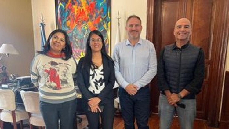 Valdecantos recibi&oacute; a la Asociaci&oacute;n de Gu&iacute;as de Turismo