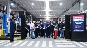 Manzur: "Se abre una perspectiva muy interesante para la industrializaci&oacute;n del pa&iacute;s"