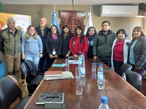 Ediles recibieron al colegio de profesores de historia
