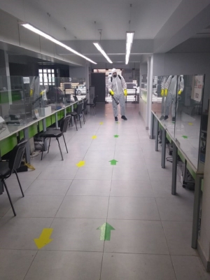 Procedimiento de sanitizaci&oacute;n en casa central del IVUJ