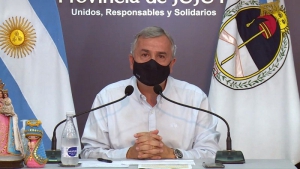 COVID-19. Siguen las clases presenciales y se restringe la circulaci&oacute;n nocturna