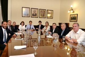 UN PRESIDENTE ALEJADO DE LA REALIDAD