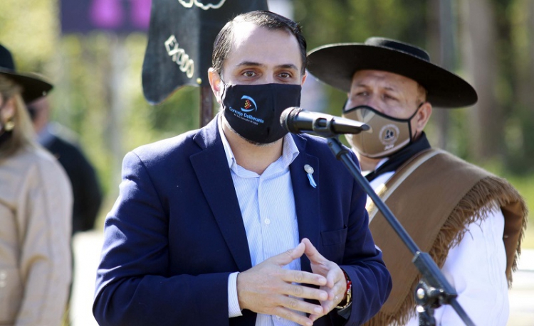 Lisandro Aguiar &ldquo;hay que defender nuestra cultura, tradiciones y recordar esos valores que forjaron la patria&rdquo;