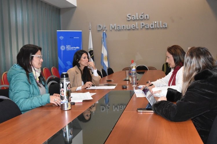 Asuntos Sociales puso en agenda proyectos sobre ni&ntilde;ez y deporte