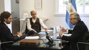 Fern&aacute;ndez y Pi&ntilde;era acordaron trabajar en conjunto para enfrentar la pandemia