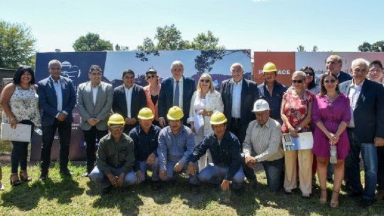 Morales puso en marcha la construcci&oacute;n de otra escuela financiada con la energ&iacute;a de Cauchari