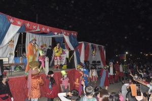 Palpal&aacute; cerr&oacute; a lo grande los festejos por el "D&iacute;a de las Infancias" con una innovadora visita por los barrios
