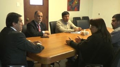 &Aacute;lvarez Garc&iacute;a y Sadir recibieron a Viviana L&oacute;pez de ATSA