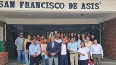 Comitiva ministerial visit&oacute; escuelas de El Talar