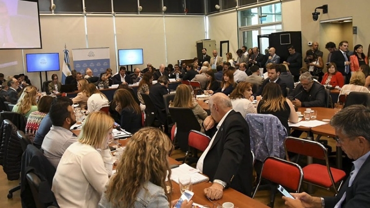 Dictamen de comisi&oacute;n favorable para la reforma de jubilaciones de privilegio