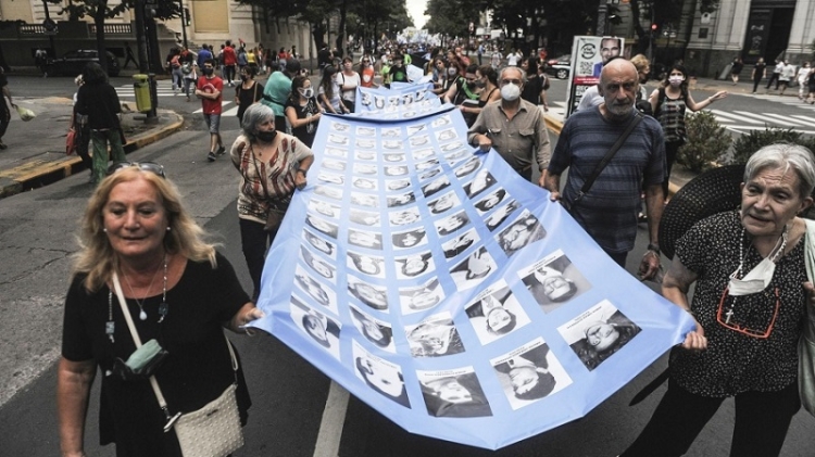 Con actos, vigilias y marchas, en todo el pa&iacute;s recuerdan el 24 de marzo