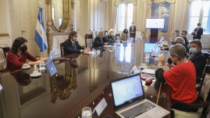 Alberto Fern&aacute;ndez se reuni&oacute; con infect&oacute;logos en la Casa Rosada