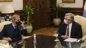 Fern&aacute;ndez recibi&oacute; a la DAIA y plante&oacute; que el voto en la ONU est&aacute; en sinton&iacute;a con el Informe Bachelet