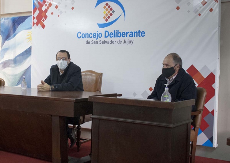 Reuni&oacute;n para avanzar con el programa que busca el desarrollo de los centros comerciales abiertos