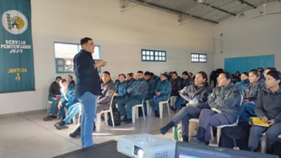 Ley Micaela: Dictan m&oacute;dulo de diversidad sexual en Polic&iacute;a de la Provincia