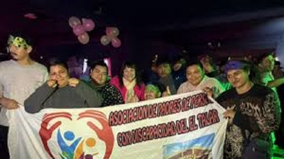 Exitosa matin&eacute; bailable para j&oacute;venes y adultos con discapacidad