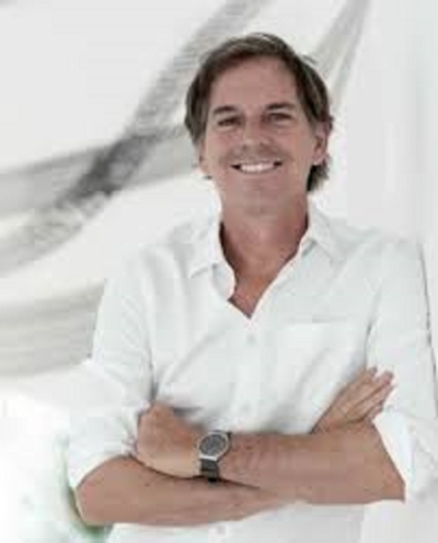 Milei design&oacute; por decreto a Alejandro Oxenford como nuevo embajador en los Estados Unidos