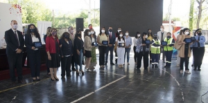 Entregaron reconocimientos a mujeres de distintas instituciones