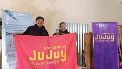 Adultos mayores compitieron en la instancia local de sapo