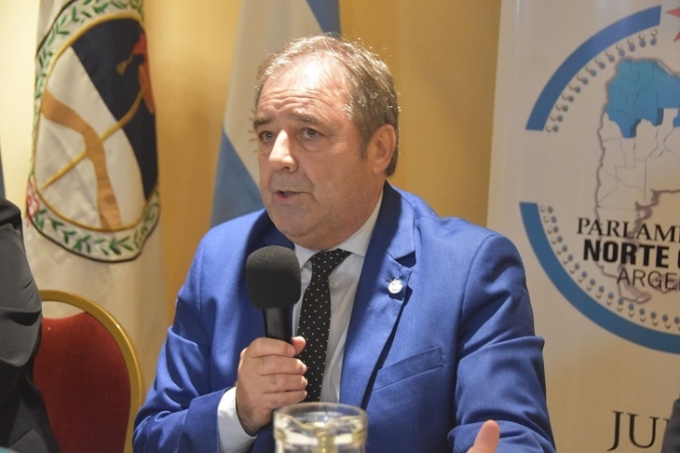 El vicegobernador Alberto Bernis encabez&oacute; el reclamo del Norte Grande por la Resoluci&oacute;n de la Naci&oacute;n que reduce la capacidad firme de transporte de gas para la industria del NOA.