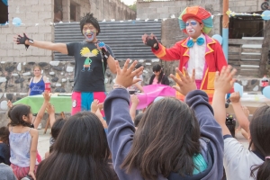 El programa municipal &ldquo;sonrisas para tu barrio&rdquo; contin&uacute;a su recorrido llevando alegr&iacute;a en la ciudad