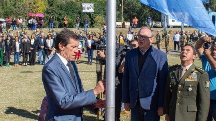Le&oacute;n: Carlos Sadir destac&oacute; el rol de los gauchos juje&ntilde;os en la defensa de la Patria