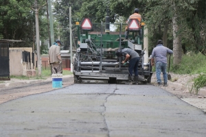 Luego de d&eacute;cadas de espera, la gesti&oacute;n Rivarola paviment&oacute; los accesos a barrio Martijena y 18 de noviembre