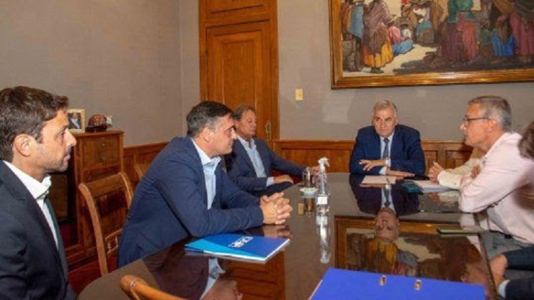Parques solares: empresa Secco inform&oacute; a Morales avance de obras en Jujuy