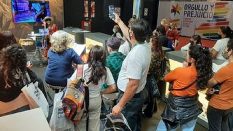 Escritores juje&ntilde;os en la Feria Internacional del Libro