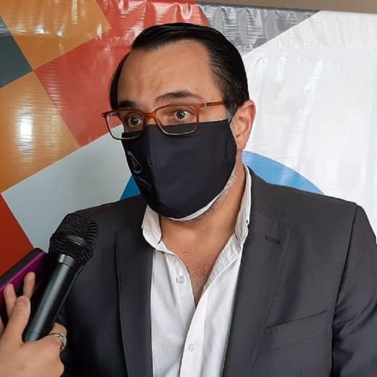 Lisandro Aguiar y Ver&oacute;nica Valente hicieron un balance del 2020